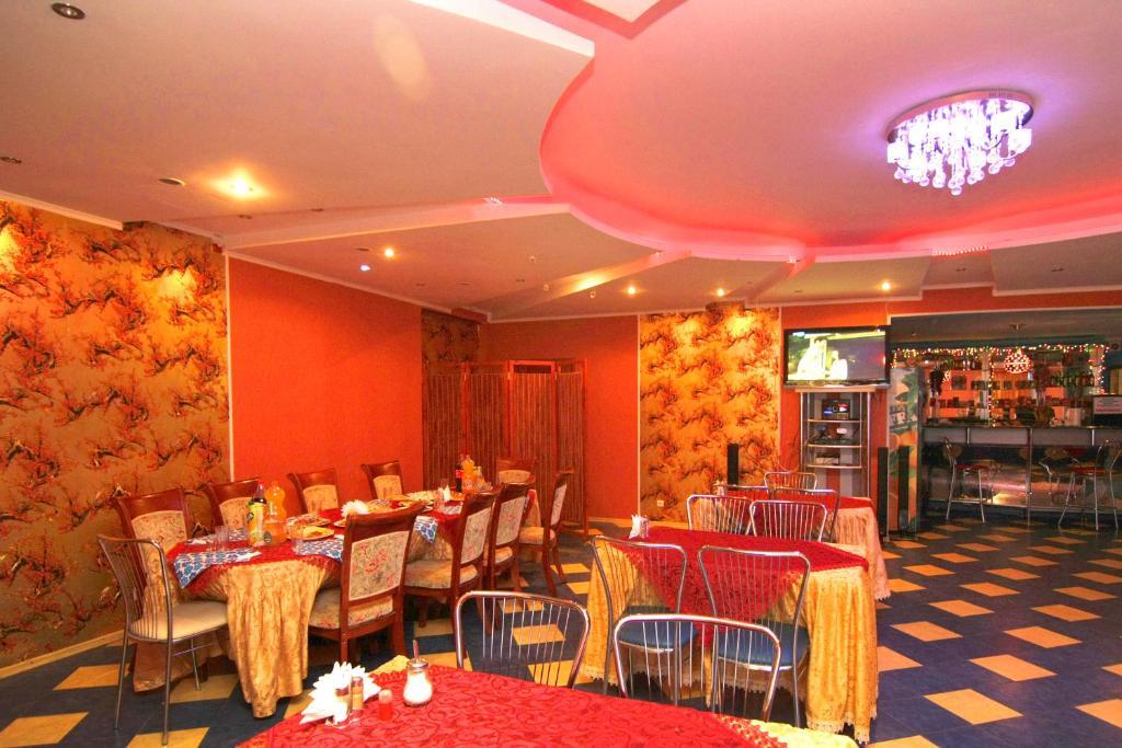 Admiral Hotel Скадовск Экстерьер фото